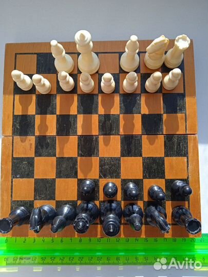 Шахматы СССР 20 см и шахматные фигуры