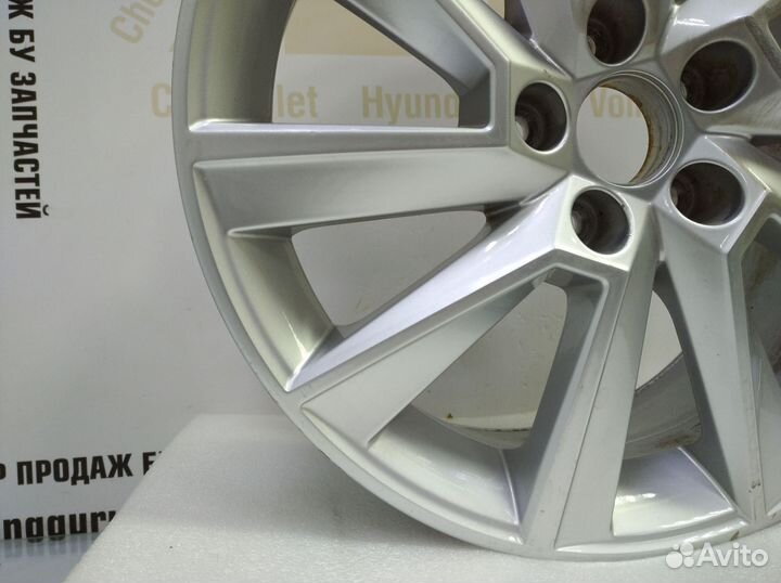 Диск литой R16 Skoda Rapid