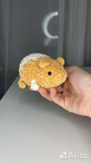 Вязанный хомяк. Плюшевый хомяк. Хомяк