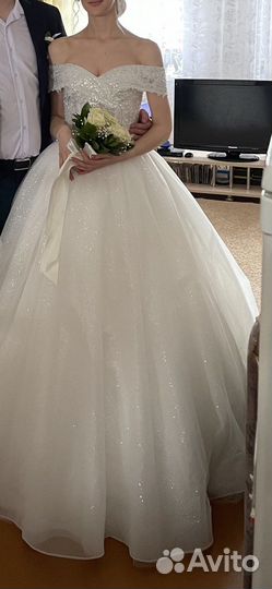 Свадебное платье 42 44 пышное