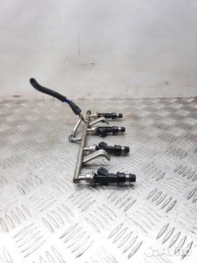 Топливная рампа Opel Astra H хэтчбэк 5 дв. 1.6