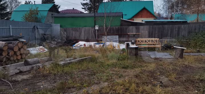 Дом 69 м² на участке 5 сот.