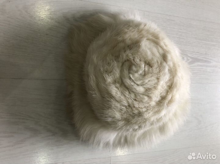 Шапка норковая из белой норки