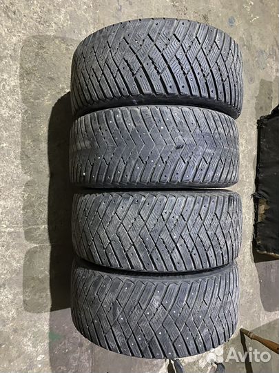 Goodyear Cargo Ultra Grip 235/45 R17