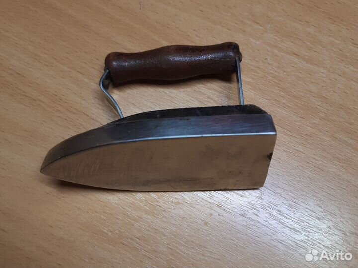 Старый утюг