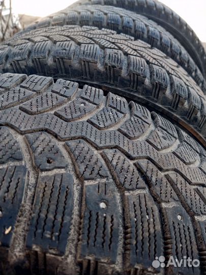 Bridgestone Blizzak Ice 245/70 R16