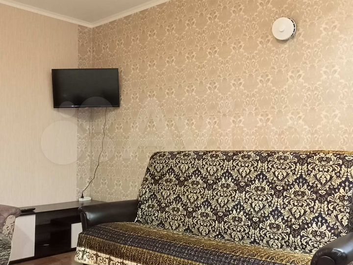 2-к. квартира, 67 м², 14/16 эт.