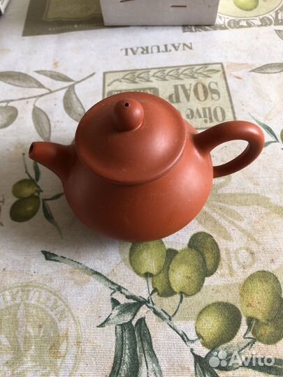 Чайник из исинской глины