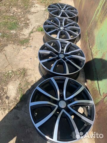 Красивые литые диски R17 5x114,3