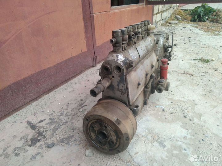 Топливный насос на автомобиль маз