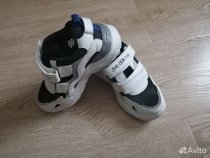 Кроссовки 29-30
