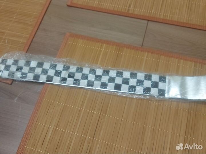 Ремень кожаный с металической фурнитурой