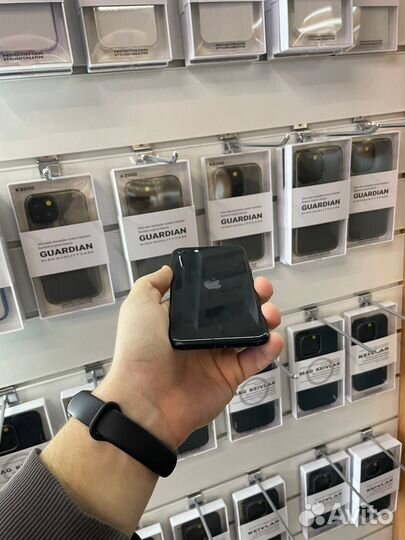 iPhone SE (2020), 128 ГБ