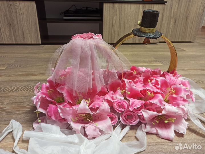 Свадебное украшение для автомобиля