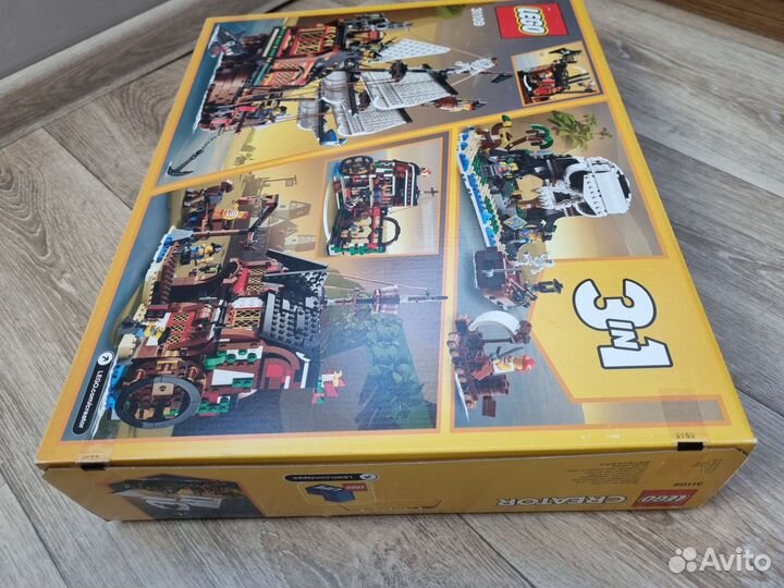 Lego Creator 31109 Пиратский корабль 3 в 1