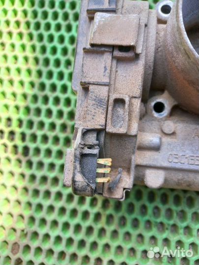 Дросельная заслонка Volkswagen Polo V CFN 2012