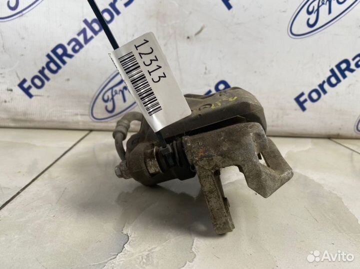 Суппорт задний правый Subaru Outback BP9 2.5