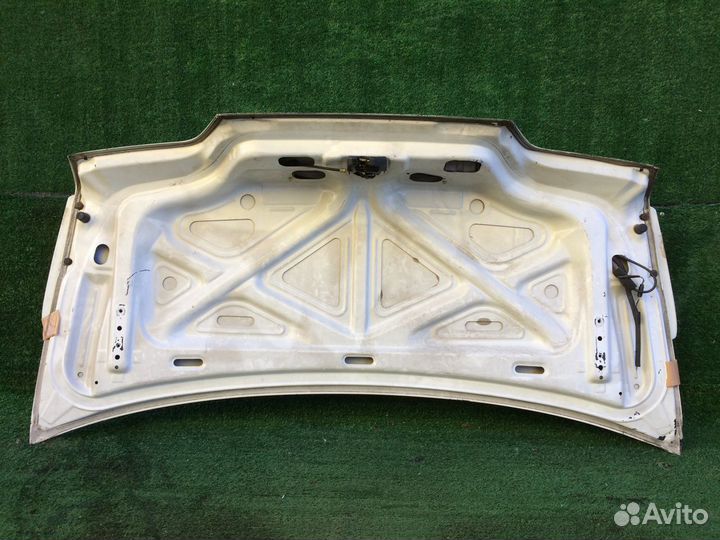 Крышка багажника Honda Prelude BB5 BB6 BB7 Белая з