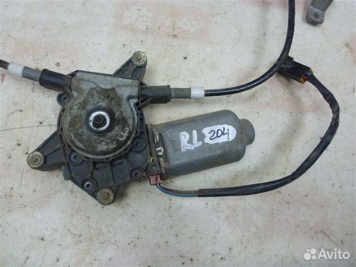 Стеклоподъемник задний левый Nissan Primera P10