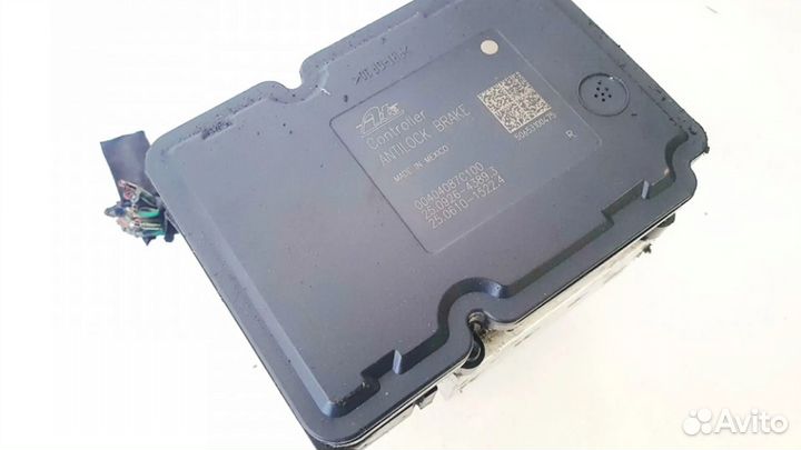 Блок абс 00404087c100 Jeep Grand Cherokee (WK) 2005-2010 года