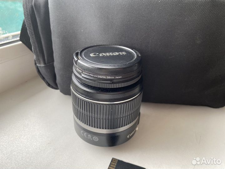 Зеркальный фотоаппарат canon