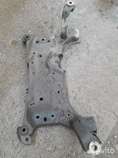 Подрамник передний Ford Focus 3 pnda 2012