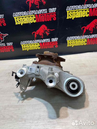 Кулак задний правый Audi A8 D5 (4N)