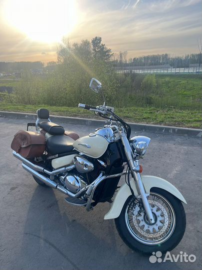 Suzuki intruder 400 classic
