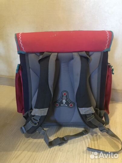 Рюкзак школьный