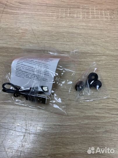 Беспроводные наушники Bluetooth