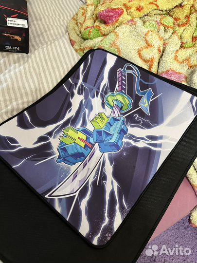 Игровая клавиатура, мышь, микрофон, коврик