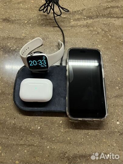 Беспроводная зарядная станция Mophie 3-в-1