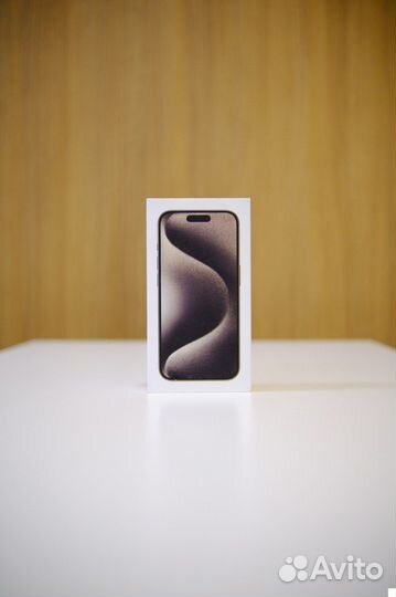 iPhone 15 Pro, 256 ГБ