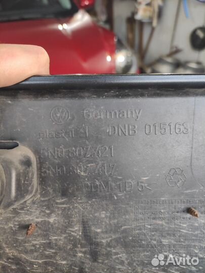 Задний бампер Volkswagen Tiguan 1