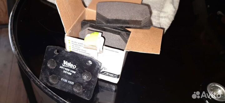 Колодки тормозные ваз передние (4шт.) valeo