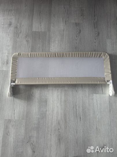 Бортик защитный для кроватки