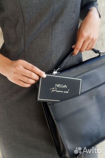 Продавец консультант одежды