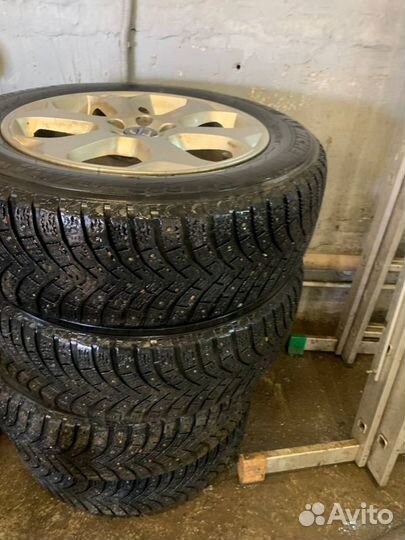 Michelin Latitude X-Ice North 235/60 R18 107T