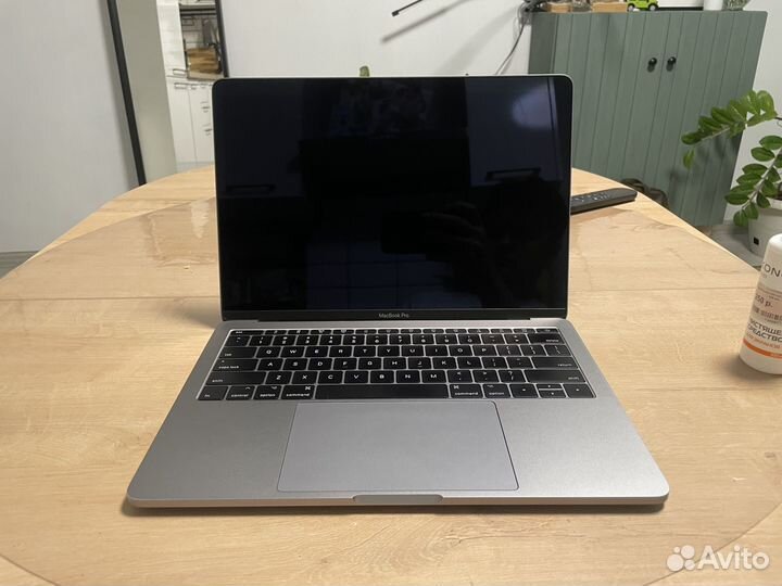 Apple macbook pro 13 2017