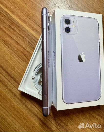 iPhone 11, 64 ГБ