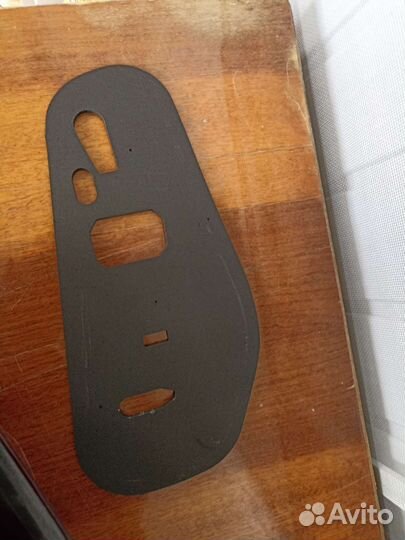 Задний левый фонарь