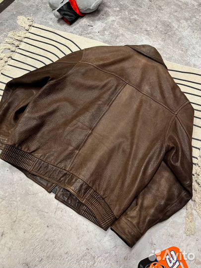 Винтажный пилотный бомбер из натуральной плотной к