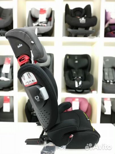 Автокресло 15-36кг изофикс Joie duallo tuxedo