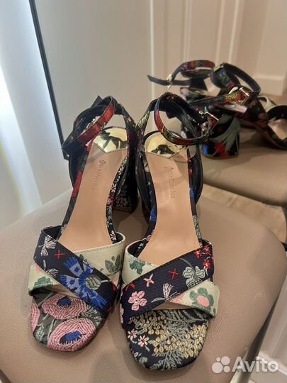 Босоножки stradivarius 37 размер