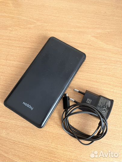 Внешний аккумулятор 10 000 mAh (nobby)