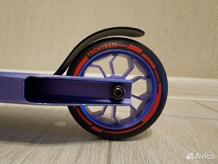 Трюковой самокат новый SCS Tech Team Duker 303