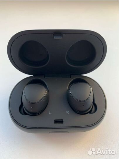 Беспроводные наушники samsung gear iconx