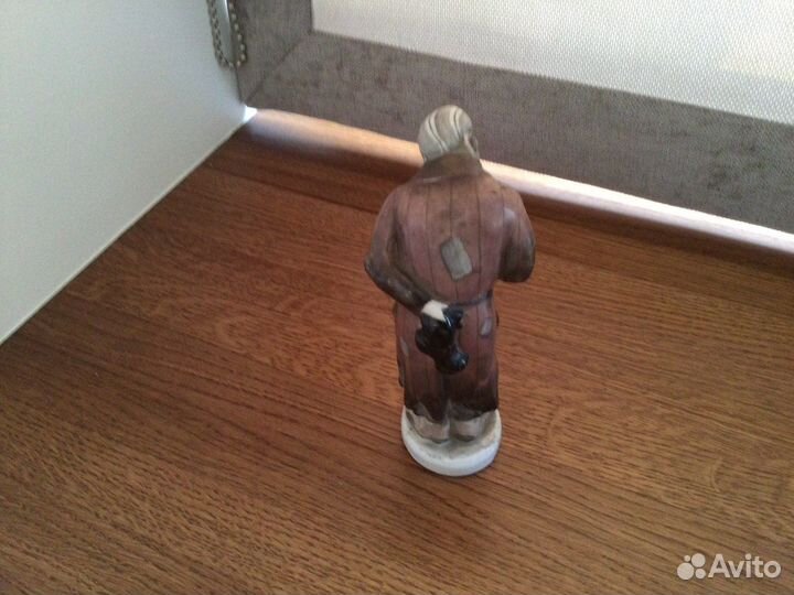 Статуэтка фарфор, Плюшкин, лфз