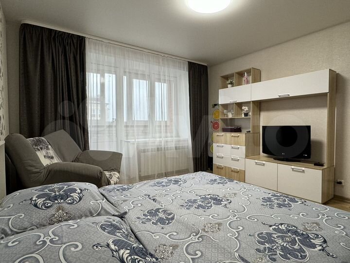 1-к. квартира, 37,6 м², 8/8 эт.