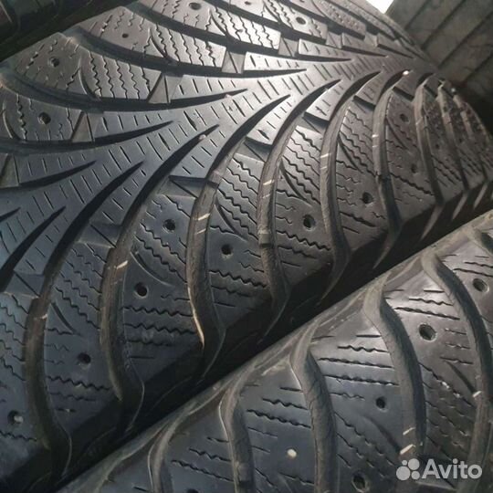 Goodyear UltraGrip Extreme 205/55 R16 94H